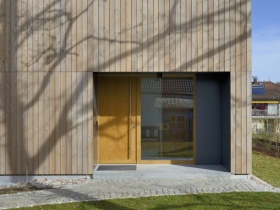 HOLZ-